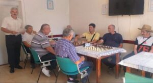 Završen turnir u šahu: Trojica penzionera idu na republičko takmičenje