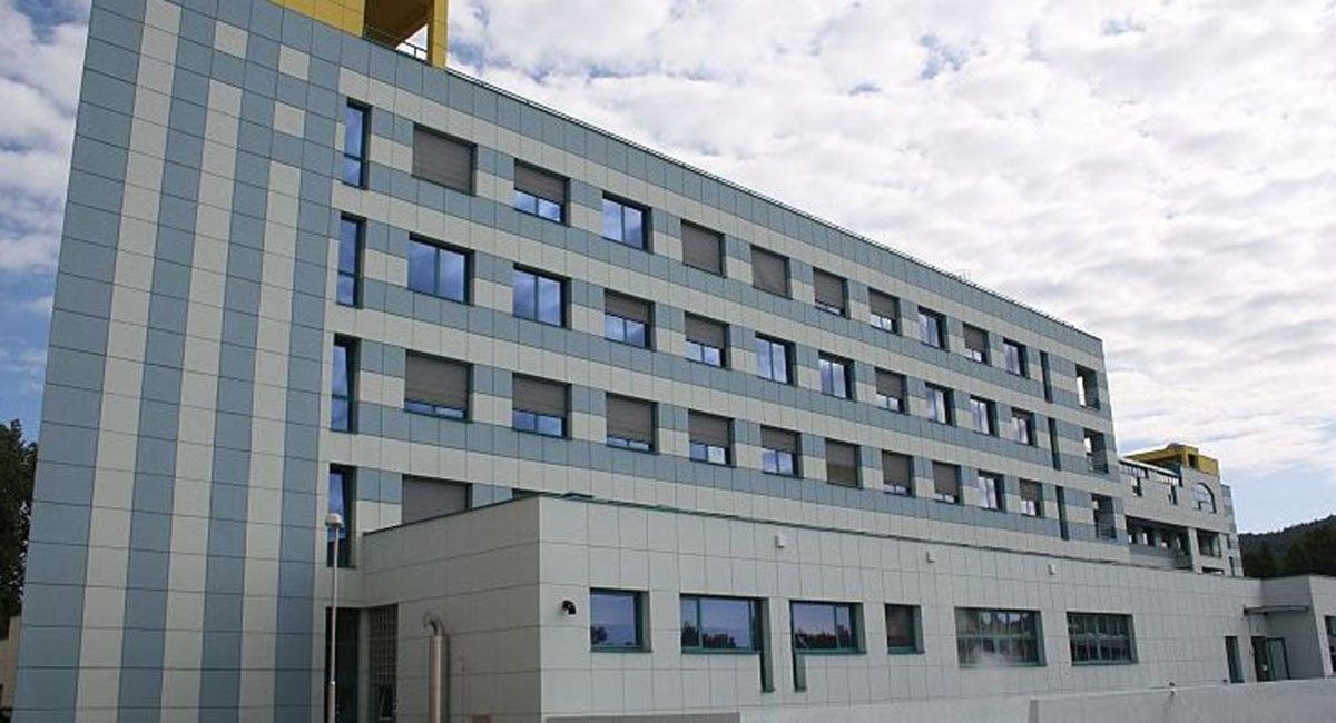 zgrada univerzitetsko klinickog centra tuzla