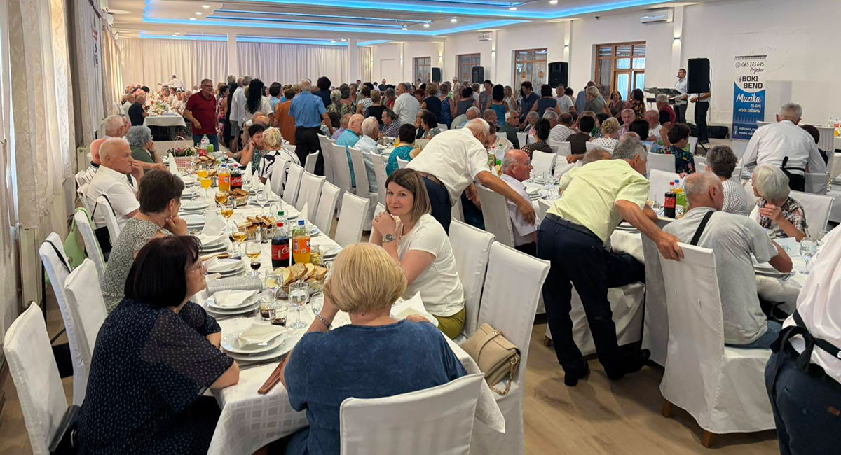 Druženje penzionera Omarske, Lamovite i Petrovog gaja