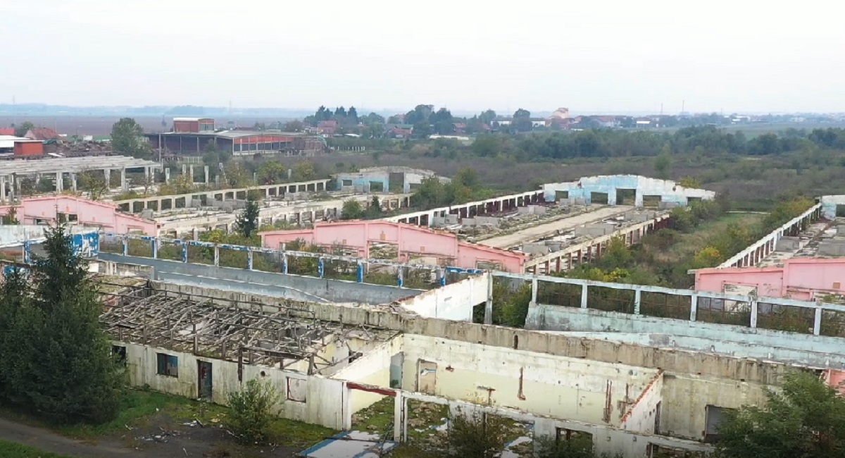 Nekadašnji gigant danas u ruševinama: Penzionisani radnici evocirali uspomene